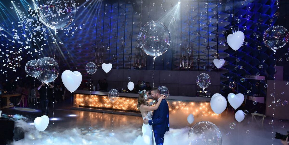 בלוני לד ולבבות לסלואו